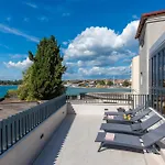 Angel\'S Sunrise Apartment